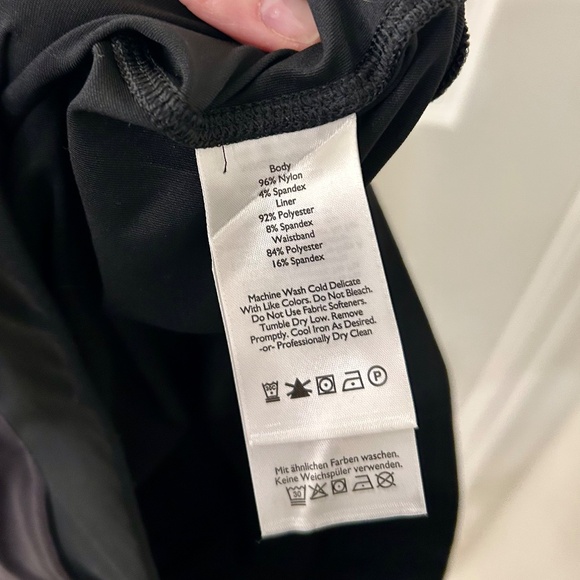 Eddie Bauer Black Athletic Skort - Picture 5 of 5